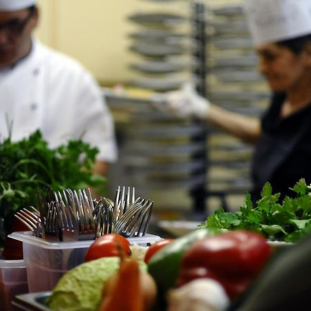 Defanti Hotel Lavorgo Bagian luar foto